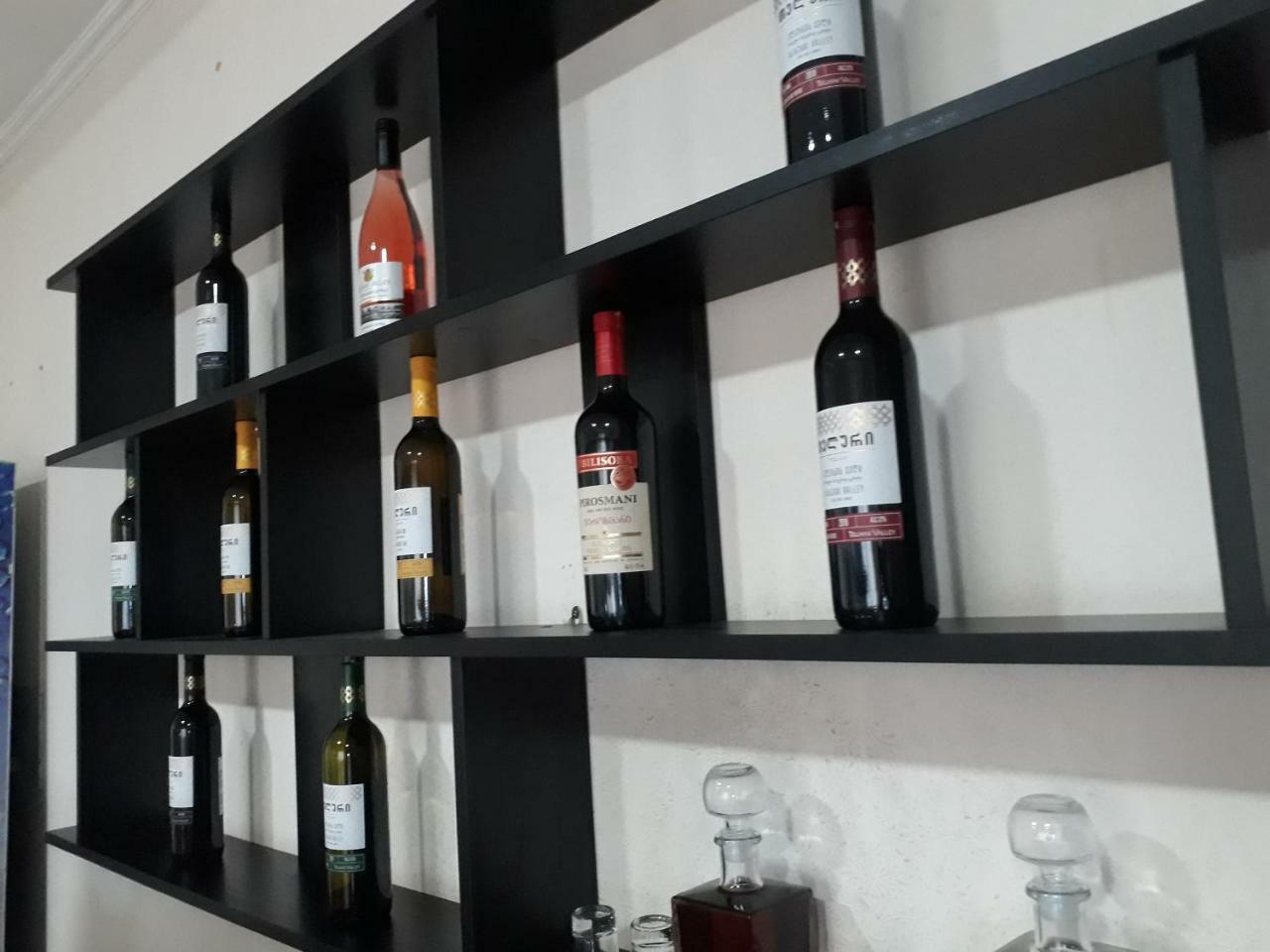 Rostus Hotel Тбилиси Екстериор снимка